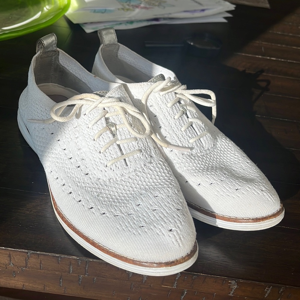 Cole Haan Grand Os white size 6